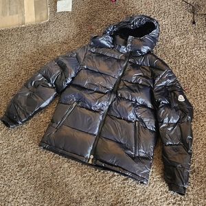 Mens Moncler Puffer Coat Size 6